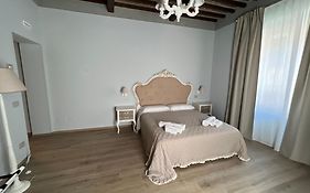 La Perla Del Borgo B&B